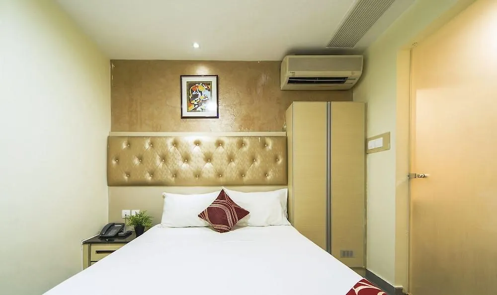 Sandpiper Hotel Singapur 3*,